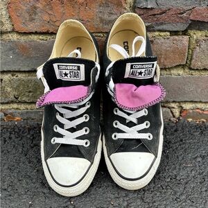 EUC Chuck Taylor Converse All Star Canvas Low Top